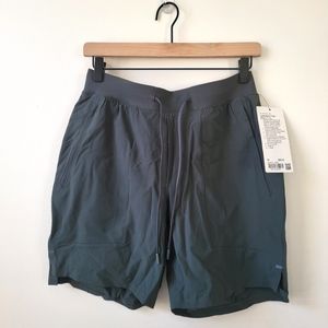 License to Train Short 7" Linerless